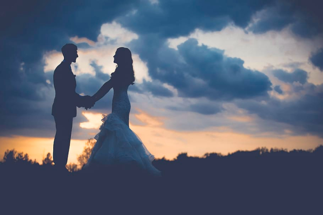 Comment utiliser l’horoscope pour prédire les obstacles dans le mariage amoureux?