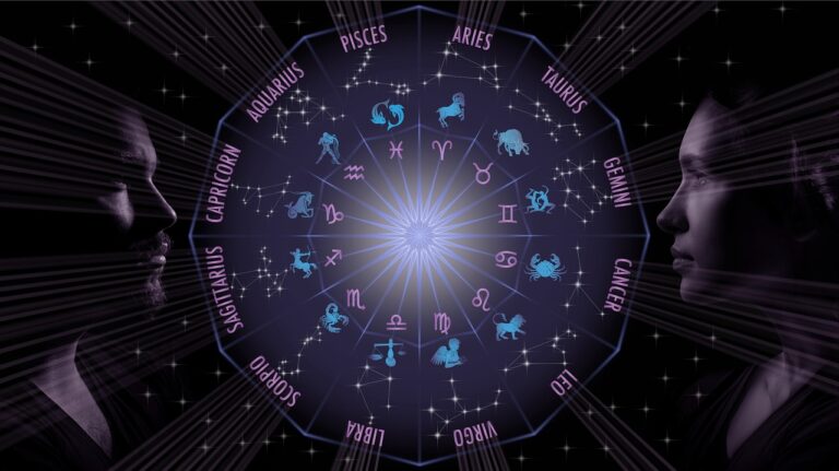 12 signes du zodiaque traits d’amour : Connaître la compatibilité astrologique