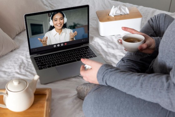 How to handle long-distance relationship