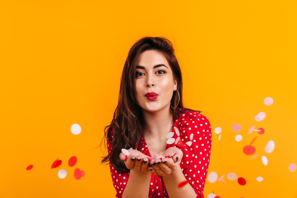 Flirtatious Female Zodiac Signs