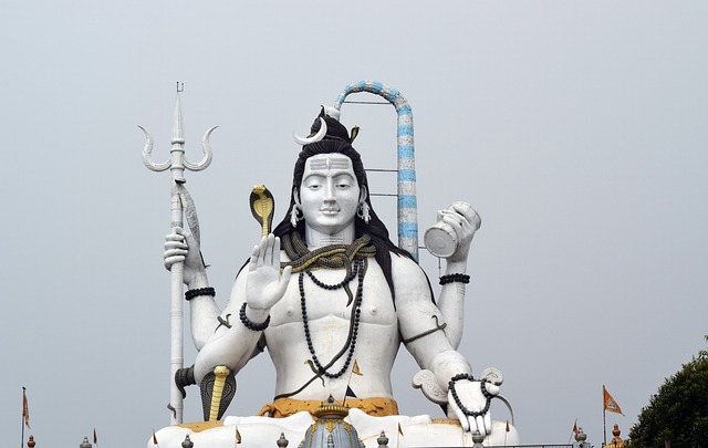 La nuit sacrée de la dévotion du Seigneur Shiva
