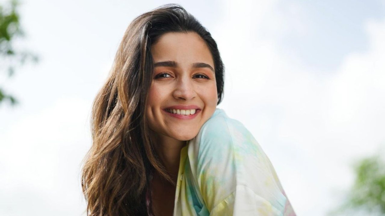 Découvrez les 5 signes du zodiaque qui attirent l'amour sans effort