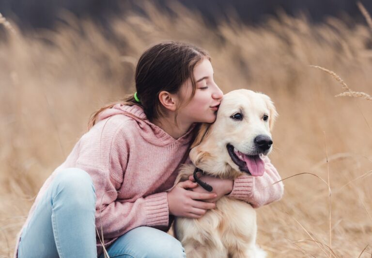 Découvrez quels signes du zodiaque devraient réfléchir à deux fois avant d'adopter un chien