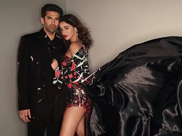 Les photos divulguées d'Aditya Roy Kapur et Ananya Pandey lors de leur voyage en Espagne crient à l'amour