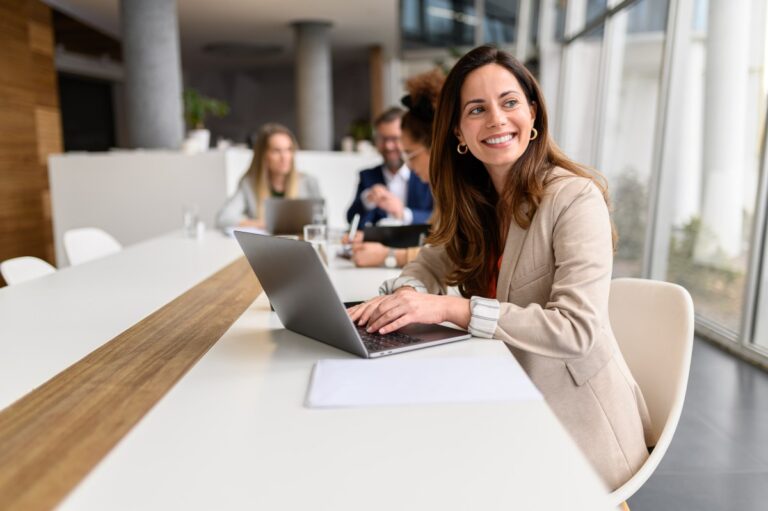 Apprenez à harmoniser votre bureau pour être plus performant et attirer les bonnes ondes