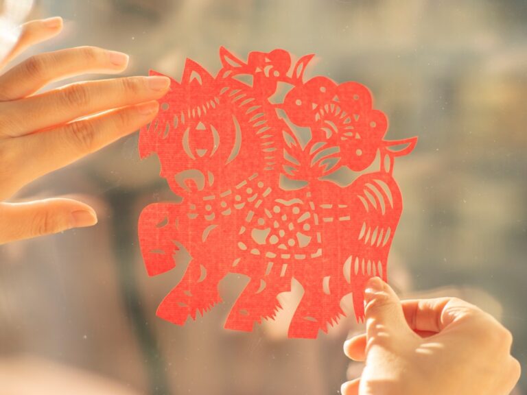 Les signes du zodiaque chinois les plus chanceux pour l'année du cheval