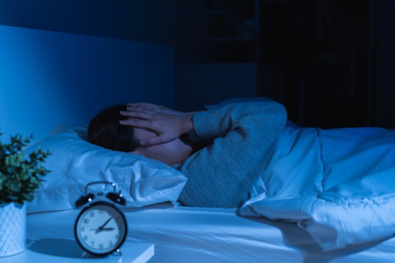 Les raisons spirituelles pour lesquelles vous rêvez qu'ils vous poursuivent