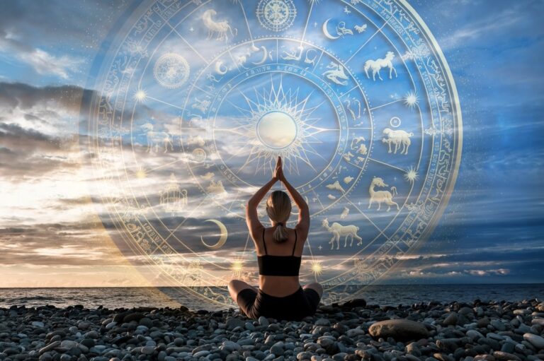 Horoscope : 4 signes attendent un message de l'univers jusqu'au 31 mars