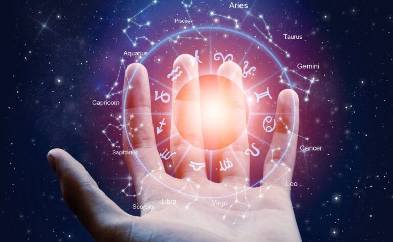 Horoscope du 13 au 17 mai : 3 signes attendent des récompenses de l'univers