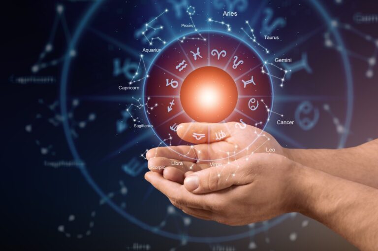 Horoscope de fin mai 2026 : 4 signes seront les plus prospères