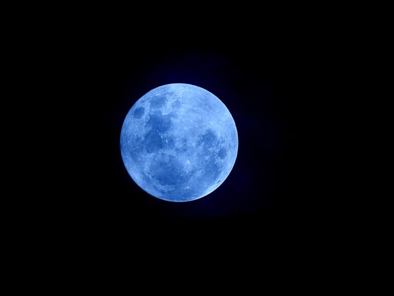 La signification spirituelle de la Lune Bleue du 31 mai 2026