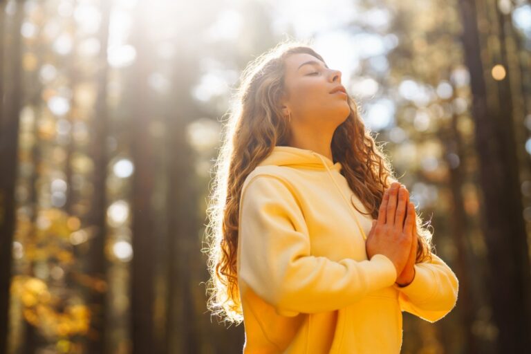 Le mantra le plus puissant pour manifester l'abondance, selon votre signe du zodiaque