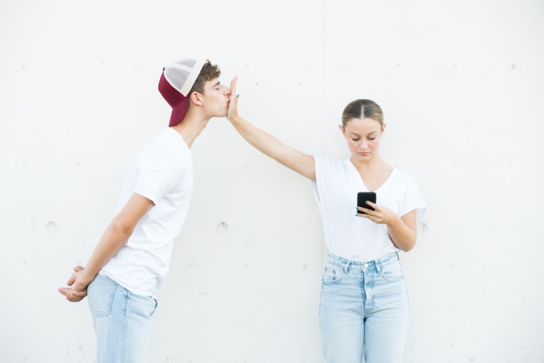 Quels signes du zodiaque ne sont pas les meilleurs pour démarrer une relation