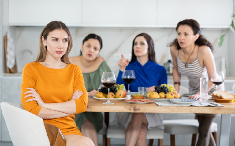 Ce qu'ils détestent le plus dans votre signe du zodiaque et même vos amis ne le disent pas