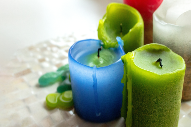 Couleurs de bougies : lesquelles vous aident à réaliser vos souhaits