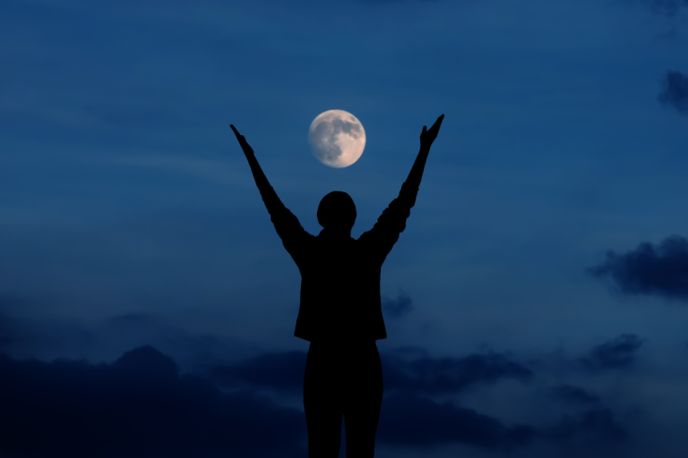 Qu&rsquo;est-ce qu&rsquo;il est bon de faire et de ne pas faire pendant une pleine Lune, selon l&rsquo;astrologie