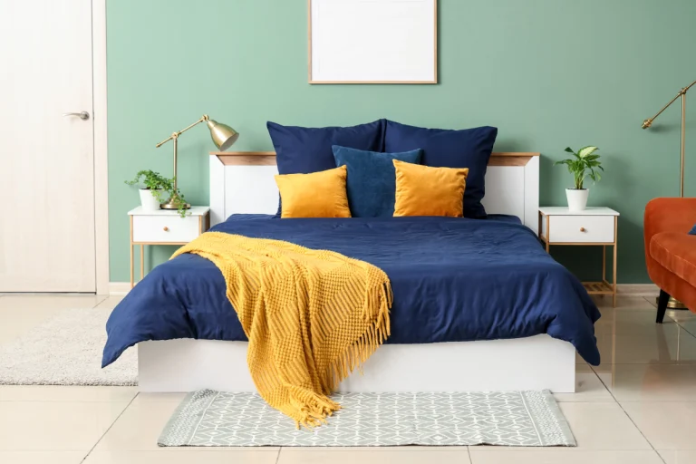 Les meilleures couleurs pour la chambre qui vous aident à vous détendre