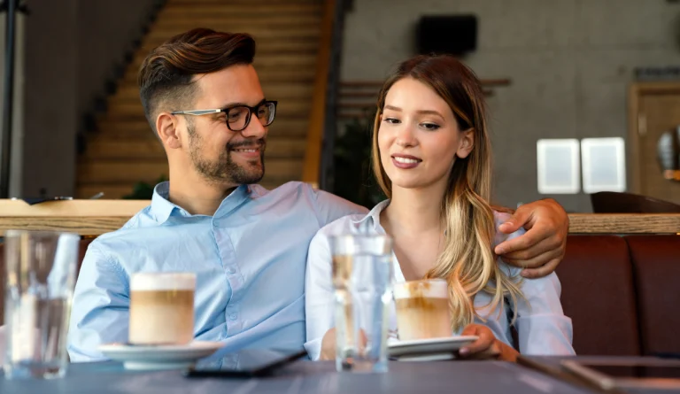 4 signes du zodiaque sont les plus difficiles à tomber amoureux : ils ne se donnent pas à n&rsquo;importe qui