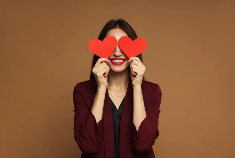 Comment savoir si un signe du zodiaque est amoureux : les secrets révélés